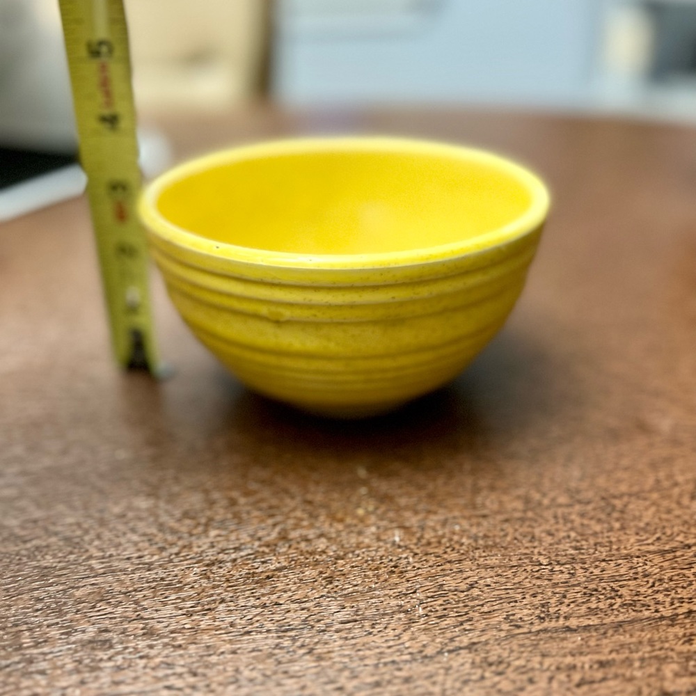 6” Vintage McCoy bowl - Picture 5 of 5